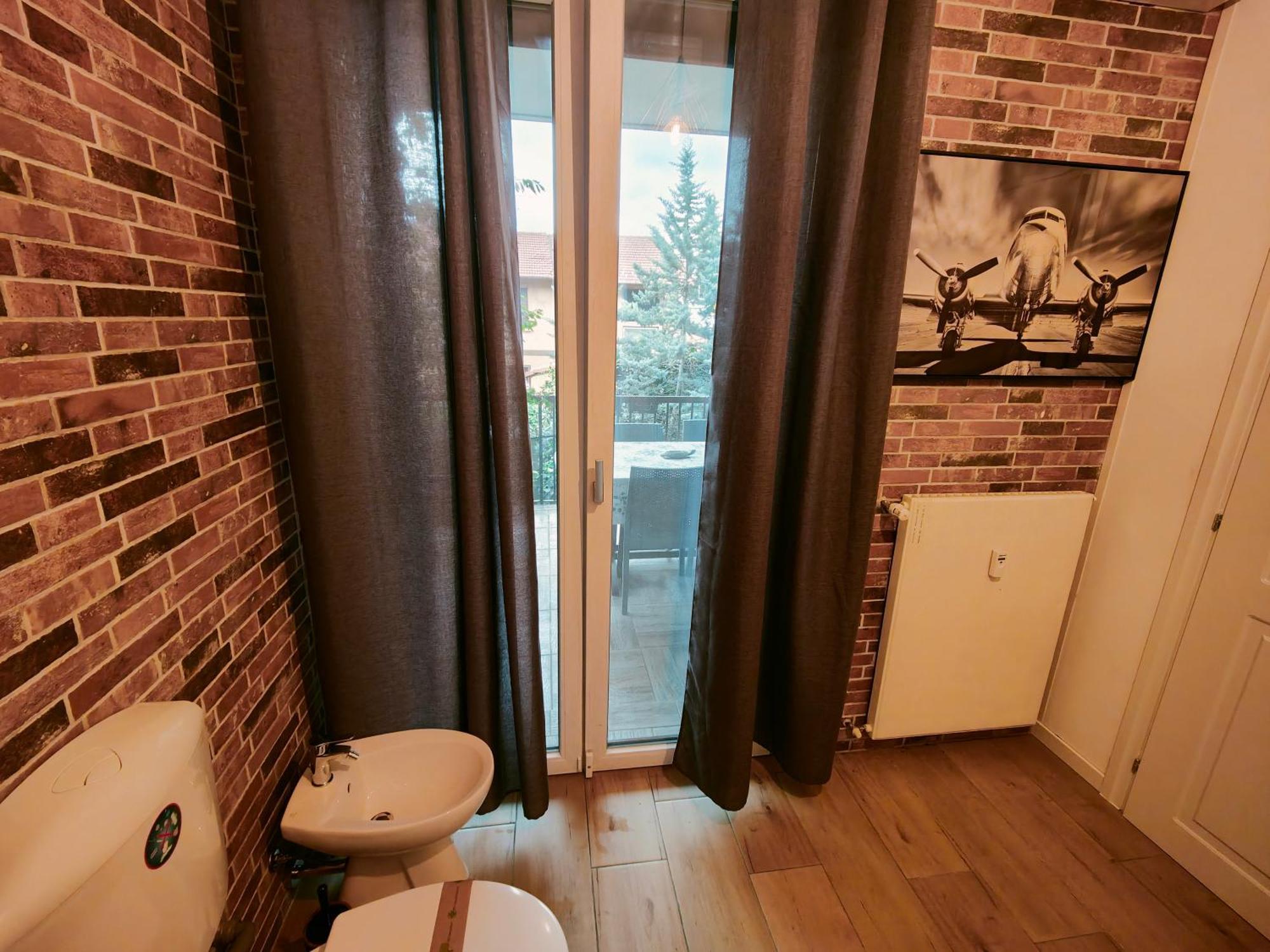 גאלארטה Mc Fly Rooms Malpensa Airport מראה חיצוני תמונה